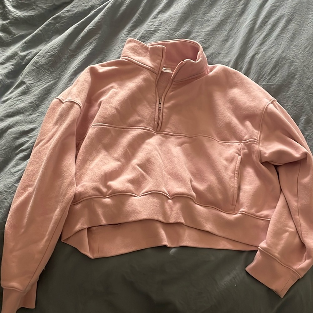 Cropped quarter zip